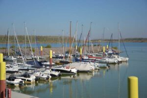 Segelboote am Zwenkauer See